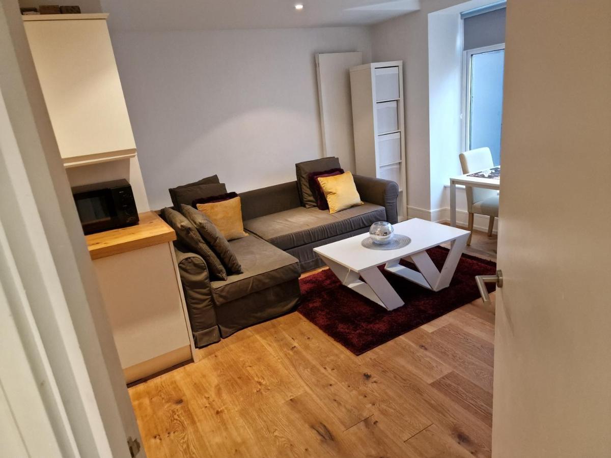 Lovely 1-Bed Apartment In לונדון מראה חיצוני תמונה