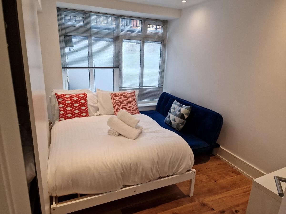 Lovely 1-Bed Apartment In לונדון מראה חיצוני תמונה