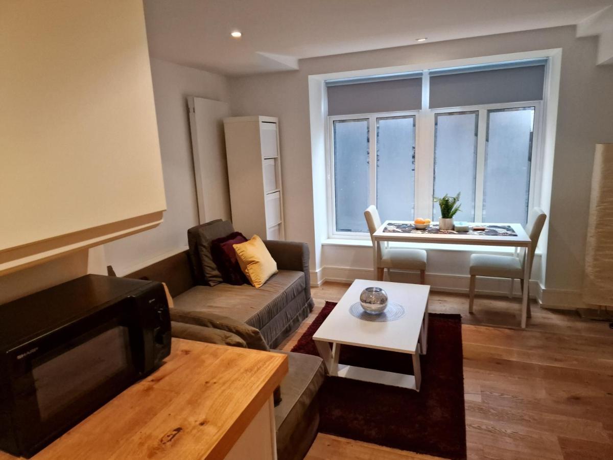 Lovely 1-Bed Apartment In לונדון מראה חיצוני תמונה